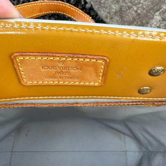 Louis Vuitton Reade Tote MM Leather Monogram Vernis Yellow Gold - Picture 12 of 17